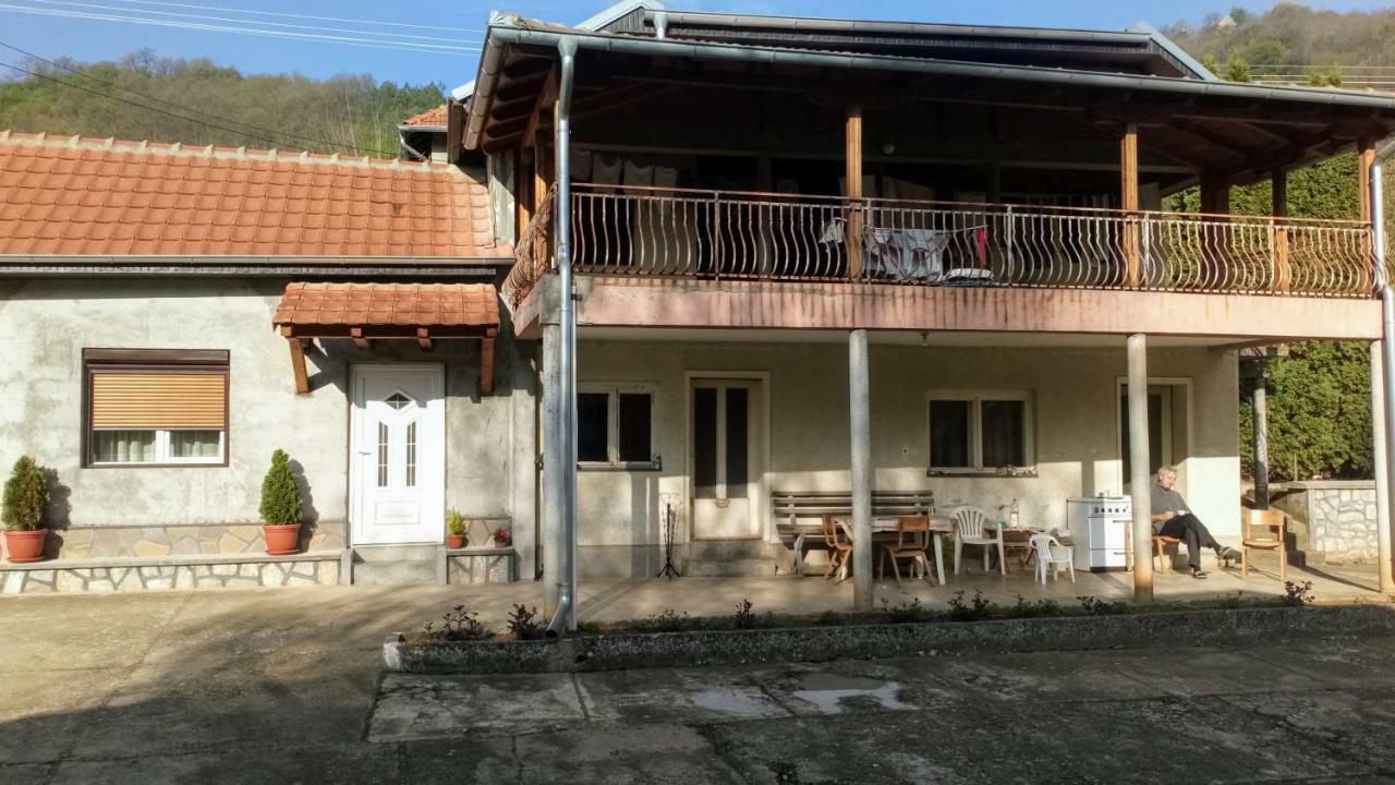 Guest House Green View Pirot Dış mekan fotoğraf